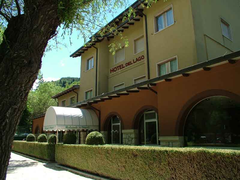 Hotel_del_Lago_Scanno